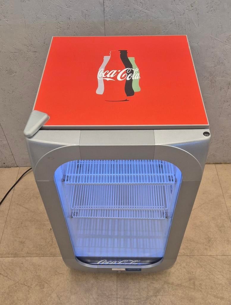 Coca-Cola koelkast / display koelkast met verlichting – 120L, Ophalen, Gebruikt, Koelen en Vriezen, N.v.t