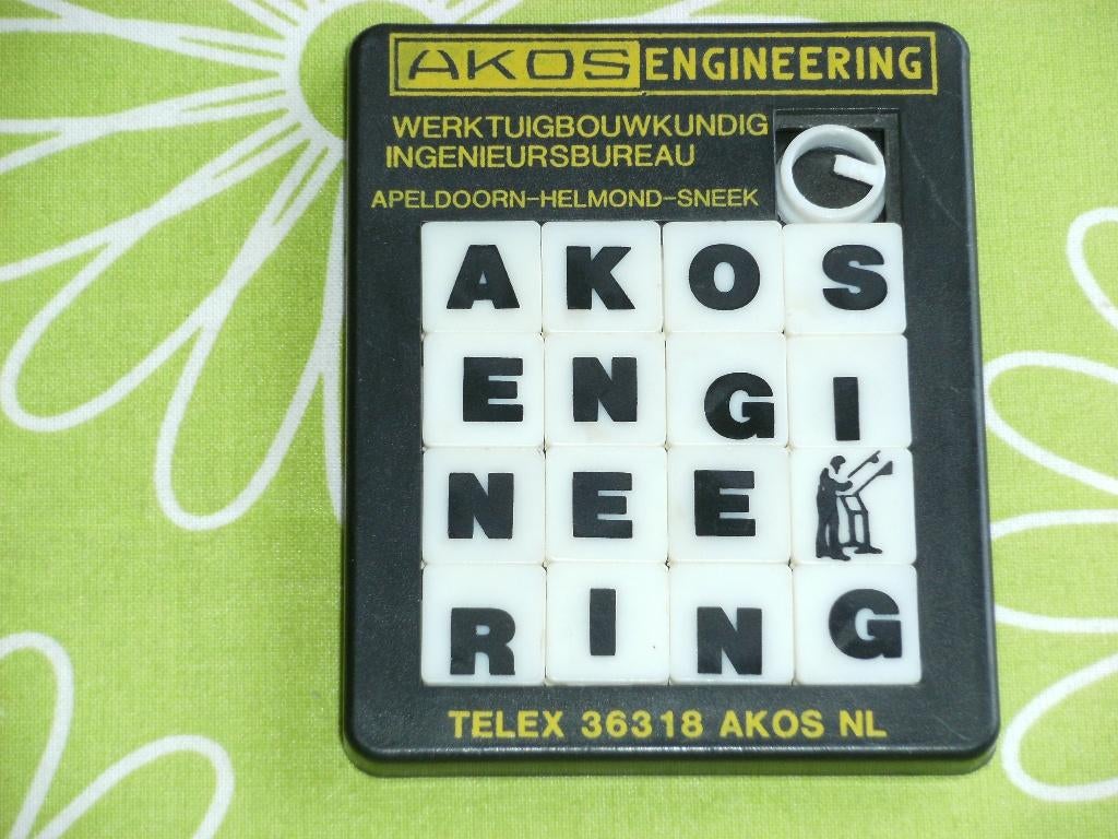 Schuifpuzzel AKOS engineering, Ophalen of Verzenden, Zo goed als nieuw