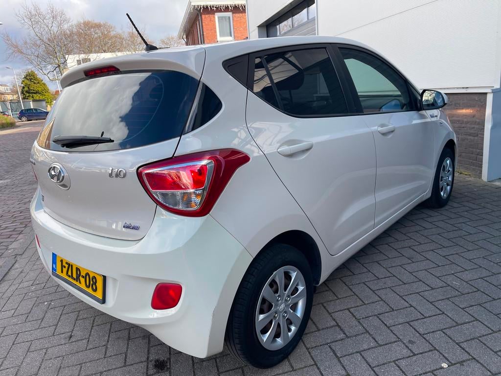 Hyundai I10 1.0i Go!/Climate-c/Apple CarPlay/Bluetooth/Navi/, Voorwielaandrijving, Euro 5, Gebruikt, 31 €/maand