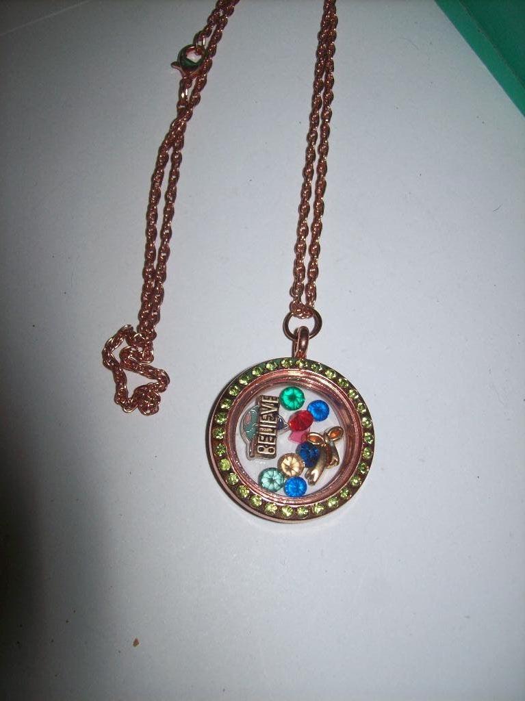 Ketting Goudkleur Magneet Hanger Bedels Kristal, Verzenden, Nieuw, Steen of Mineraal, Met kristal