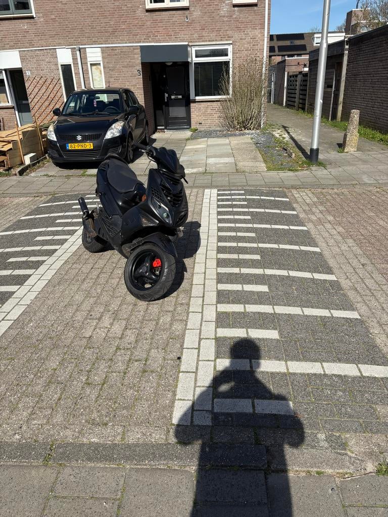 Speedfight 2 scooter met Stage 6 vario en Yasuni uitlaat, Ophalen, Overige modellen, Maximaal 45 km/u, 0 versnellingen