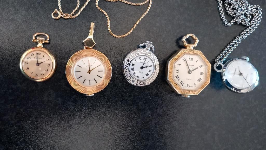 Hang horloges 6x, Ophalen