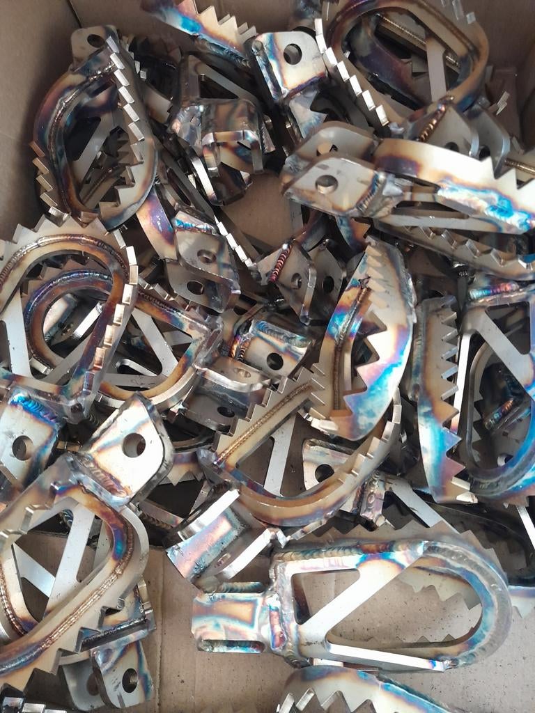 Voetsteunen Honda crf110 crf125, Ophalen of Verzenden