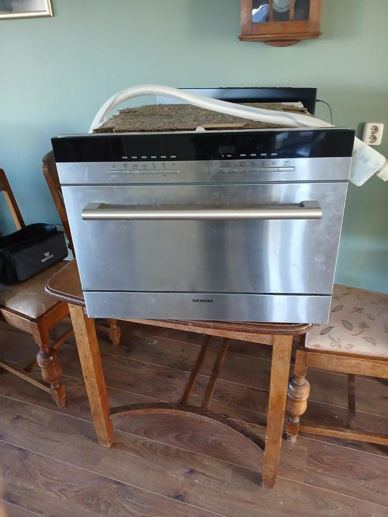 vaat wasser doet het niet.                   Gratis, Ophalen of Verzenden, 45 tot 60 cm