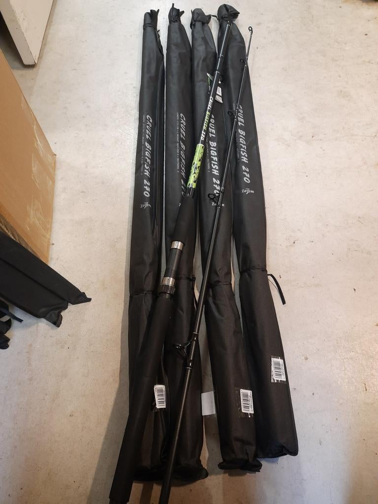 Partij van 5 Carpzoom cruel Bigfish hengels 2.70m 500gram, Carpzoom, Werphengel, Nieuw, Ophalen of Verzenden