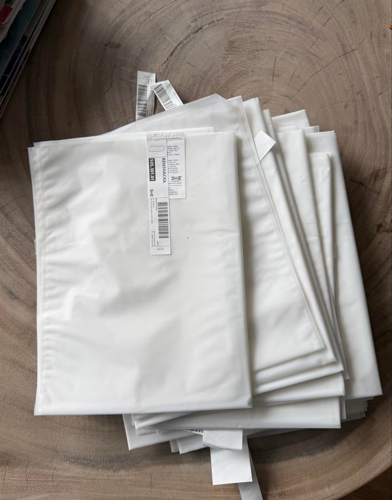 14 IKEA kledinghoezen 0,39 ct p/st, Kleding | Dames, Kledinghangers, Ophalen of Verzenden, Nieuw, Kunststof, Volwassenen