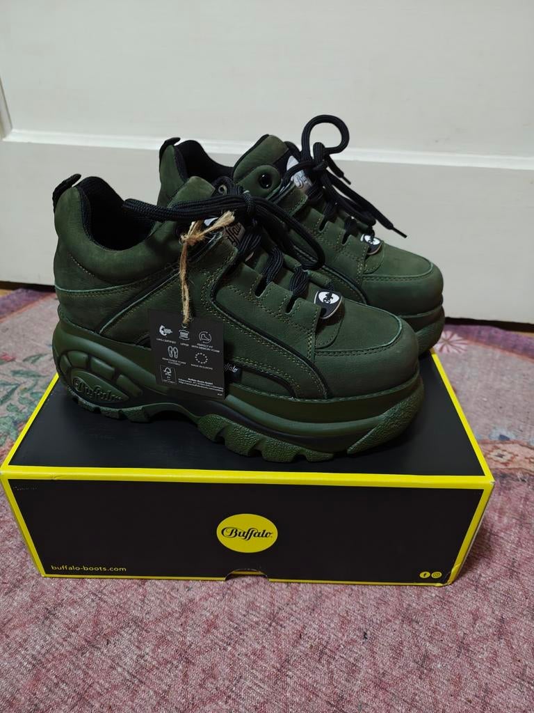 Super leuke leren Buffalo's, Nieuw, Ophalen of Verzenden, Buffalo, Groen