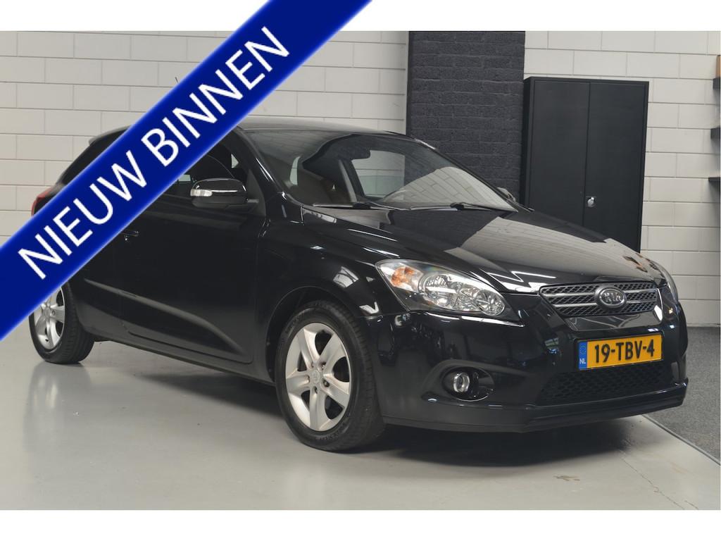Kia Pro cee'd 1.4 CVVT X-ecutive // INRUIL KOOPJE // CLIMA /, Voorwielaandrijving, Euro 5, Gebruikt, 4 cilinders