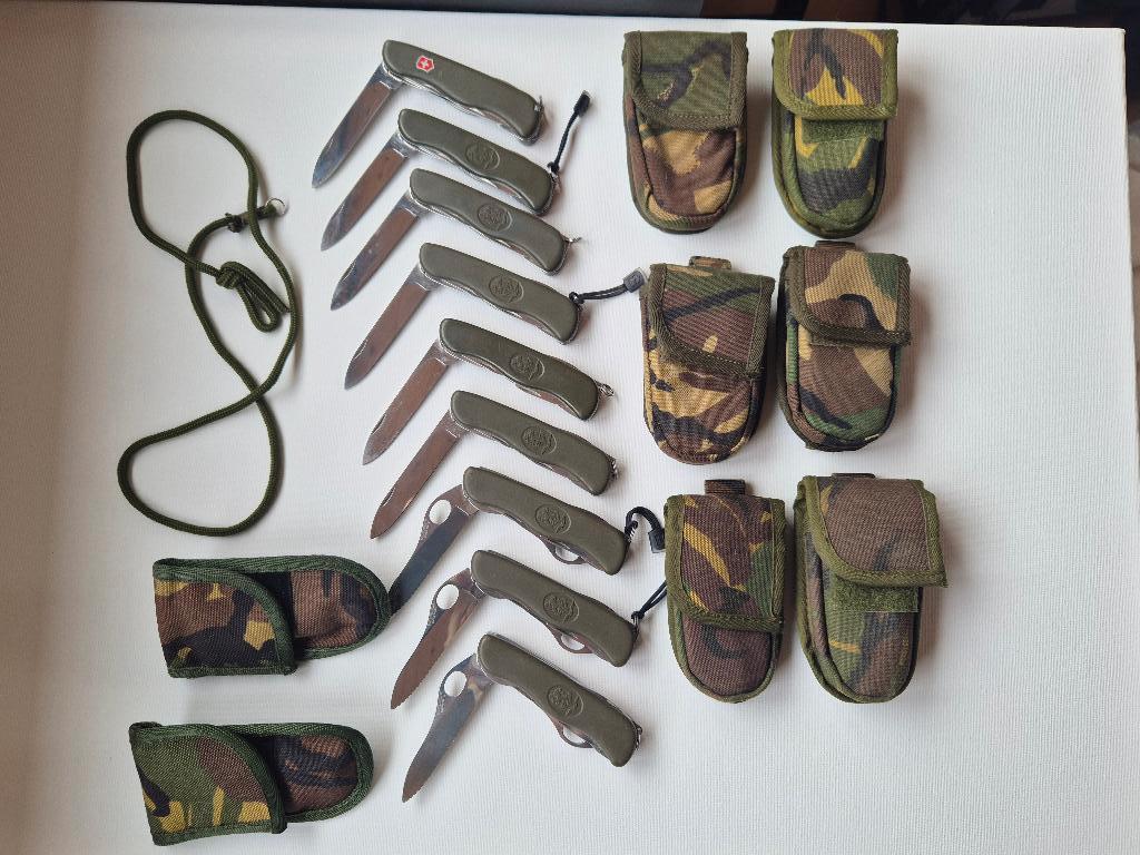 Verzameling Victorinox KL-zakmessen, Ophalen of Verzenden, Landmacht, Nederland, Mes of Dolk