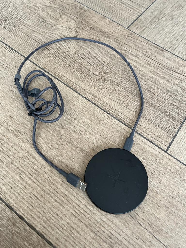 IKEA Draadloze Oplader - Zwart, Telecommunicatie, Mobiele telefoons | Telefoon-opladers, Gebruikt, Overige merken, Ophalen of Verzenden