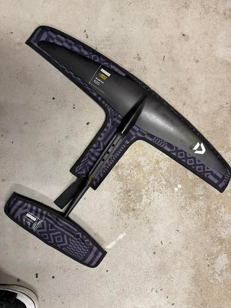 Duotone Glide 2.0 + hyperglide + crush SLS 4’6 + 76dlab mast, Watersport en Boten, Ophalen of Verzenden, Gebruikt, Wingsurf-board