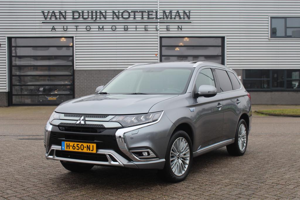 Mitsubishi Outlander 2.4 PHEV Intense+ / Carplay / Schuifdak, Automaat, 135 pk, 4 cilinders, 120 €/maand