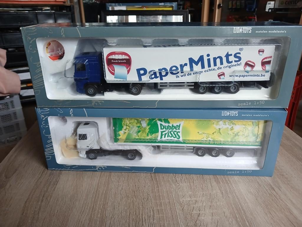 2x Daf, Hobby en Vrije tijd, Modelauto's | 1:50, Ophalen of Verzenden, Nieuw, Bus of Vrachtwagen, Lion Toys