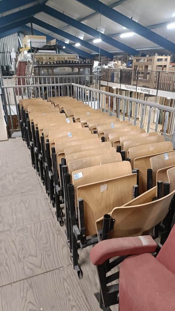 Hout metalen klapstoelen, Ophalen, Gebruikt, Bruin, Vijf, Zes of meer stoelen