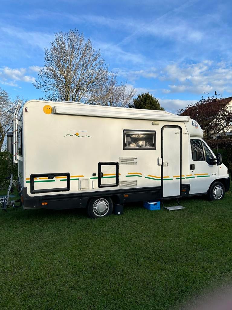 Camper peugeot met LPG tank en zonnepaneel, Standaard zit, Ringverwarming, Reservewiel, Tot en met 2