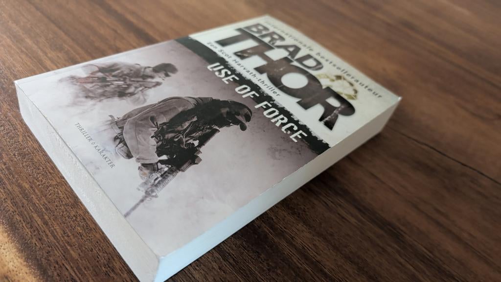 Brad Thor - Use of Force (Thriller), Boeken, Ophalen of Verzenden, Zo goed als nieuw, Brad Thor, Amerika