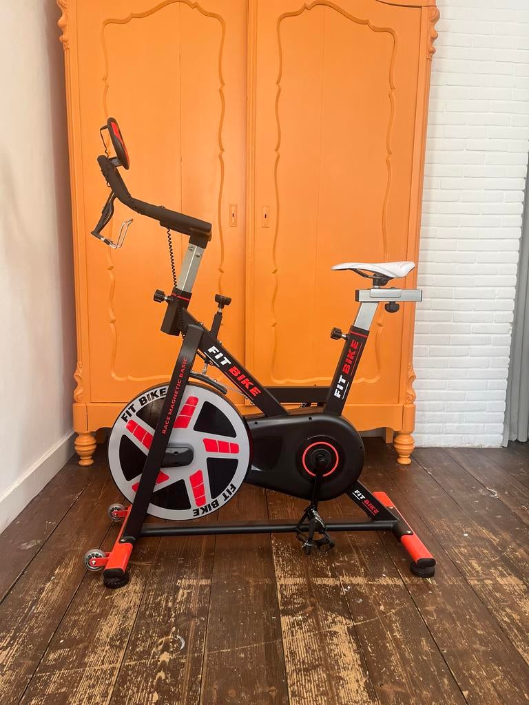 Fitbike race magnetic basic incl. Trainingscomputer, Ophalen, Spinningfiets, Zo goed als nieuw, Metaal