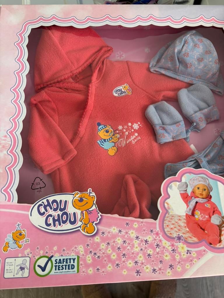 Nieuw chou chou poppen kledinsetje, Ophalen of Verzenden, Nieuw, Babypop