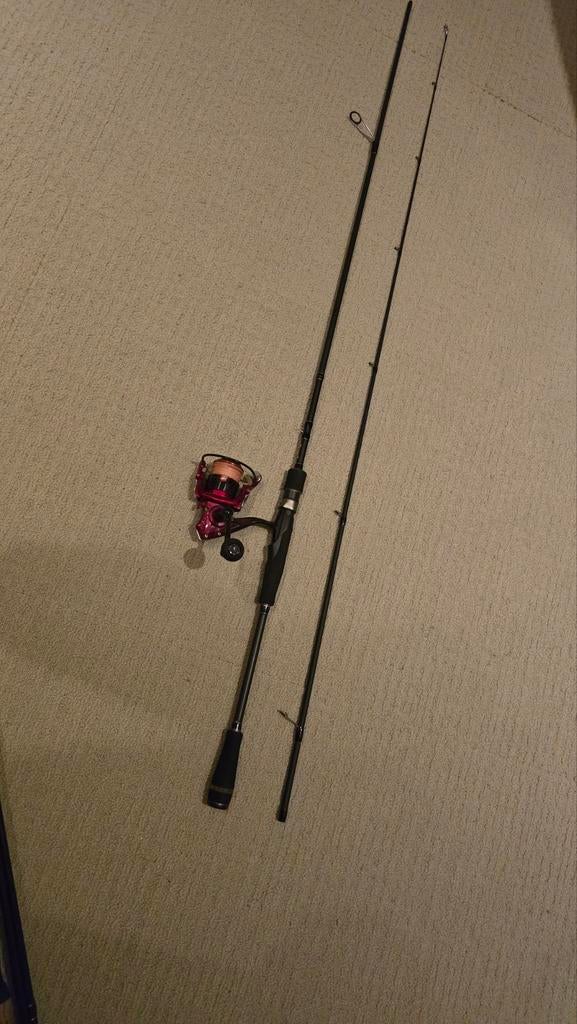 street fishing hengel Taipan spin 30 + chikara spin 2000, Ophalen of Verzenden, Zo goed als nieuw, Werphengel