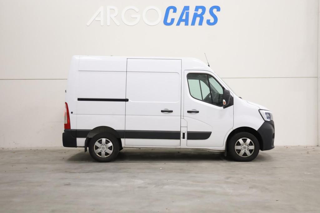 Renault Master T35 2.3 dCi 135PK L1/H2 CAMERA NAVI AIRCO CRU, Auto's, Bestelauto's, Voorwielaandrijving, Gebruikt, 4 cilinders