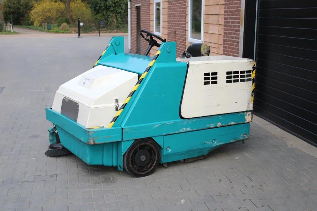 TENNANT zit veegmachine elektrische, Overige aandrijving, Overige typen, Tennant
