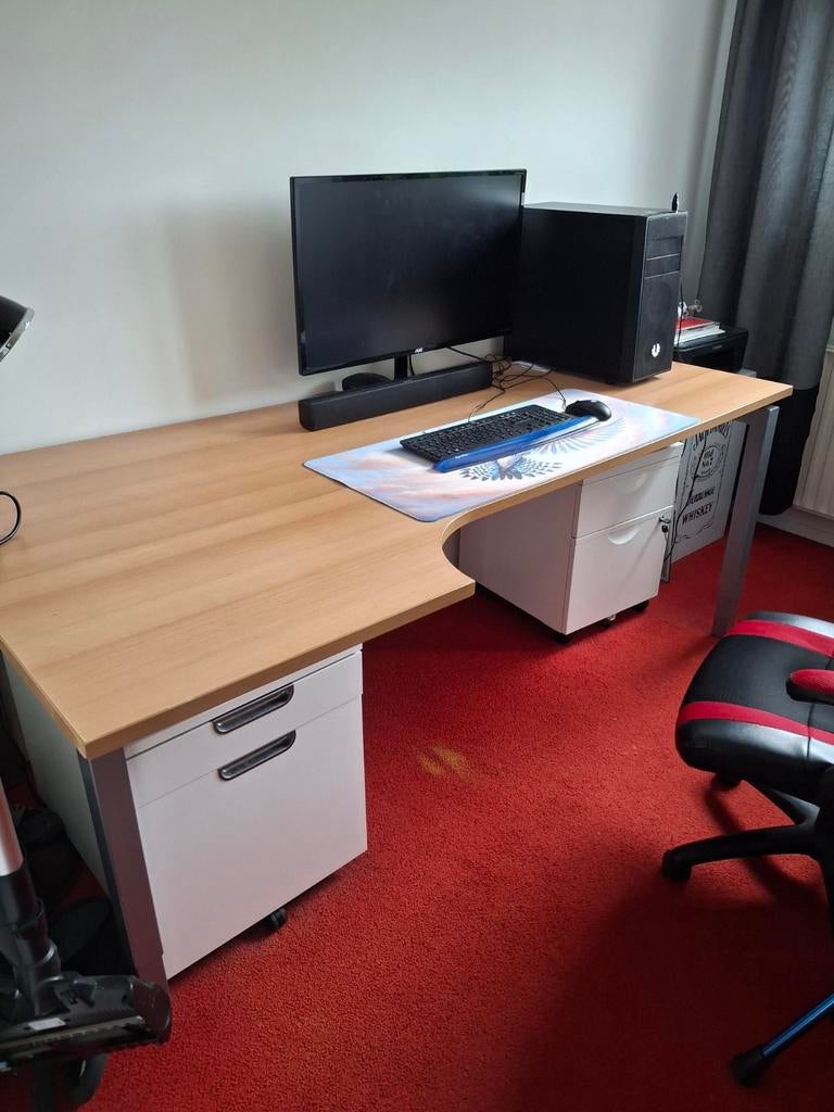 Ruim hoekbureau met lades en verstelbare poten, Ophalen, Gebruikt, Hout, Hoekbureau