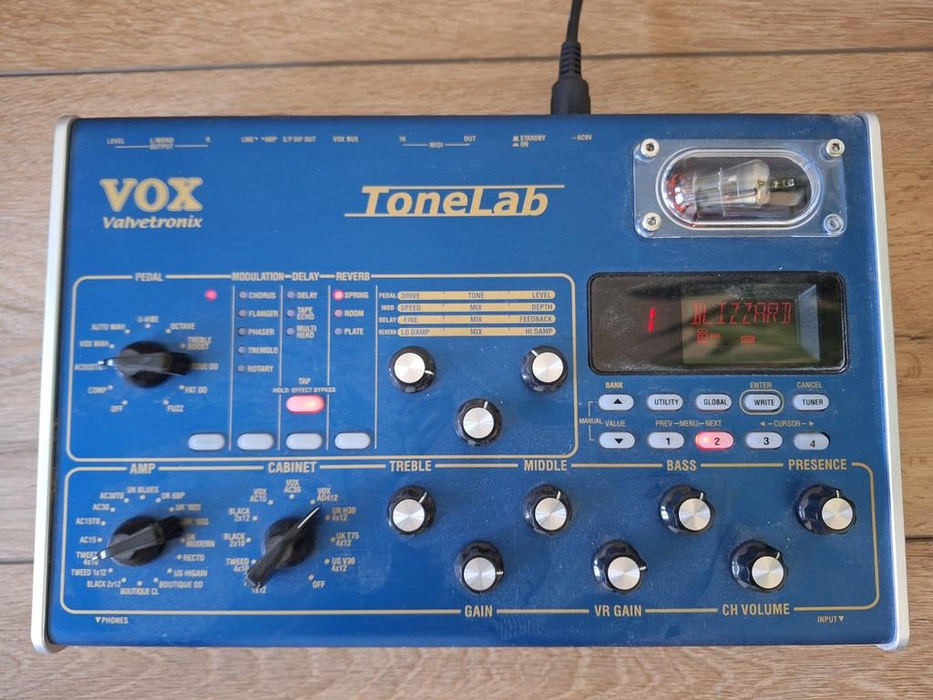 VOX ToneLab Valvetronix effectpedaal, Muziek en Instrumenten, Effecten, Ophalen of Verzenden, Zo goed als nieuw, Multi-effect