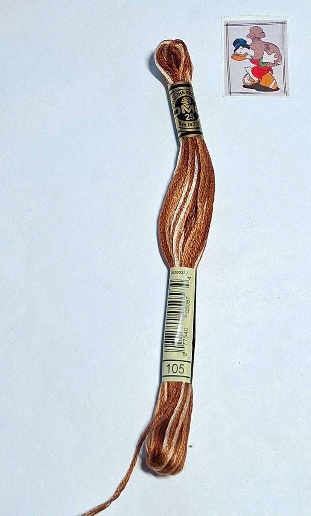 DMC mouline, bruin varia 105, Mulhouse, France, Ophalen of Verzenden, Borduurgaren of Zijde, DMC