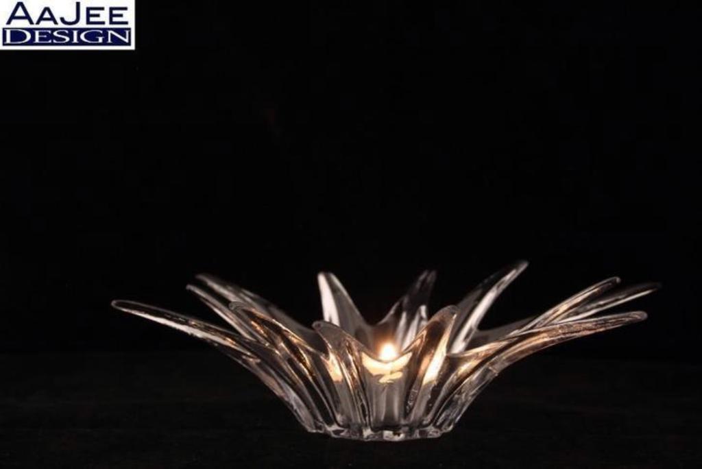 Starburst Waxinehouder – Noorderlicht kandelaar van ijsglas, Huis en Inrichting, Woonaccessoires | Kandelaars en Kaarsen, Zo goed als nieuw