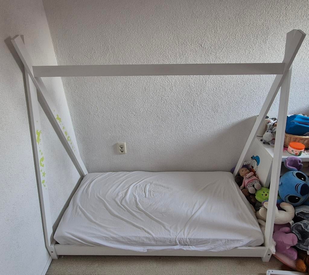 Tipitent peuterbed incl. matras, Ophalen, Gebruikt, 70 tot 85 cm, 140 tot 160 cm