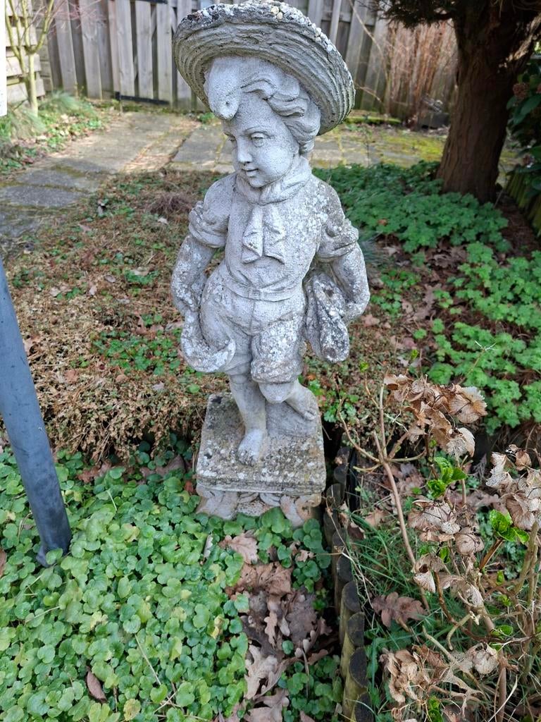 Vintage Tuinbeeld Jongen met Hoed - Beton, Ophalen, Gebruikt, Beton, Mensenbeeld