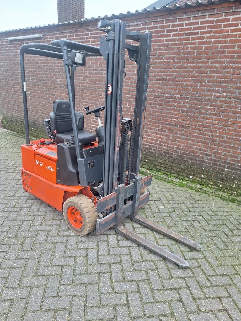 Linde heftruck, 1000 tot 2000 kg, Ophalen, Heftruck