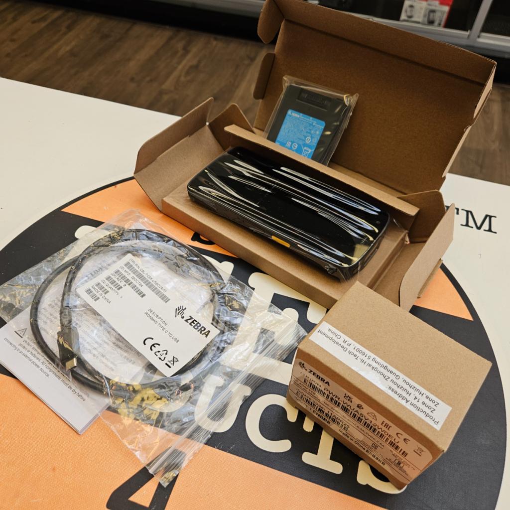 Zebra TC27 WCMTB-T27B6ABC2-A6 + Oplader en Kabel - NEW, Zebra, Nieuw, Support@zebra.com, 3 Overlook Point
Lincolnshire, IL 60069
United States