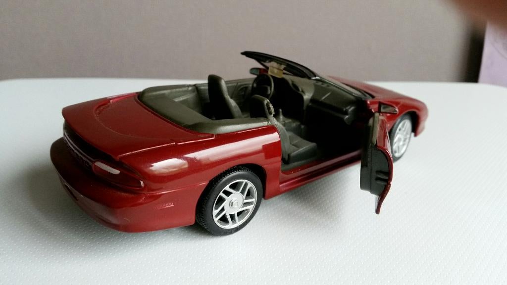 Chevrolet Camaro Z28 Cabrio, Ophalen of Verzenden, Zo goed als nieuw, Auto, Maisto