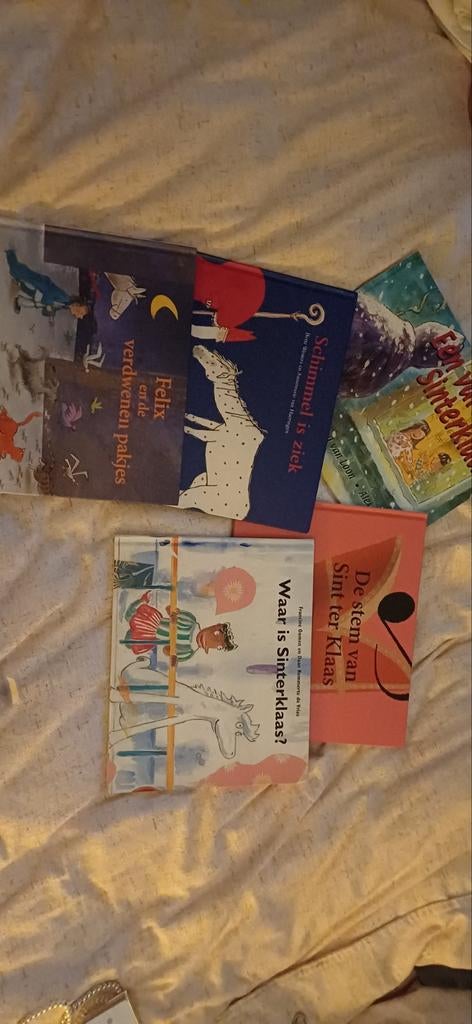 Boekenbundel Sinterklaas 0,50 per boek, Boeken, Ophalen of Verzenden, Gelezen, Diverse Auteurs, Sprookjes