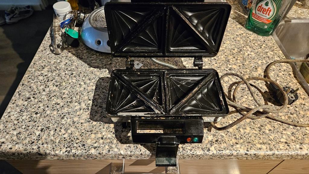 AFK Sandwich Maker / Tosti Apparaat, Ophalen, Gebruikt, Tafelgrill