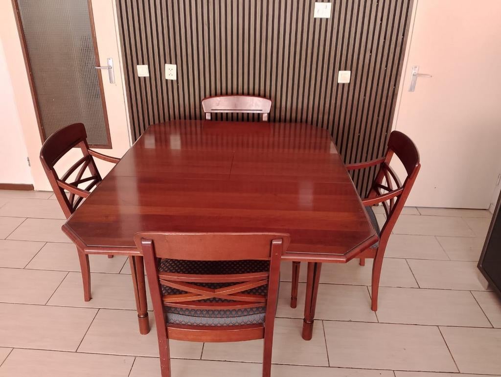 Eettafel met 4 stoelen en salon tafel ophalen Den Haag, Ophalen of Verzenden, Rechthoekig, 150 tot 200 cm, 50 tot 100 cm