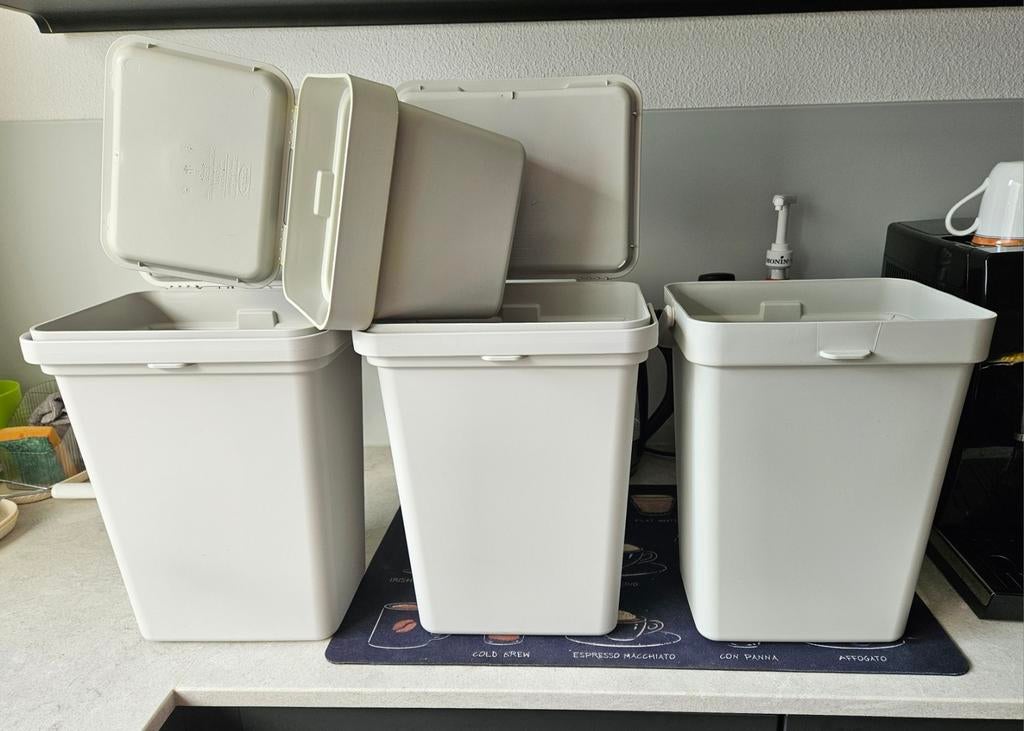 Afvalbakken set van 4 - HÅLLBAR IKEA, Ophalen, Kunststof, Nieuw, 40 liter of meer