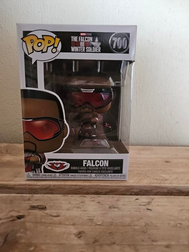 Funko Pop! Marvel FATWS Falcon #700, Verzamelen, Poppetjes en Figuurtjes, Ophalen of Verzenden, Zo goed als nieuw