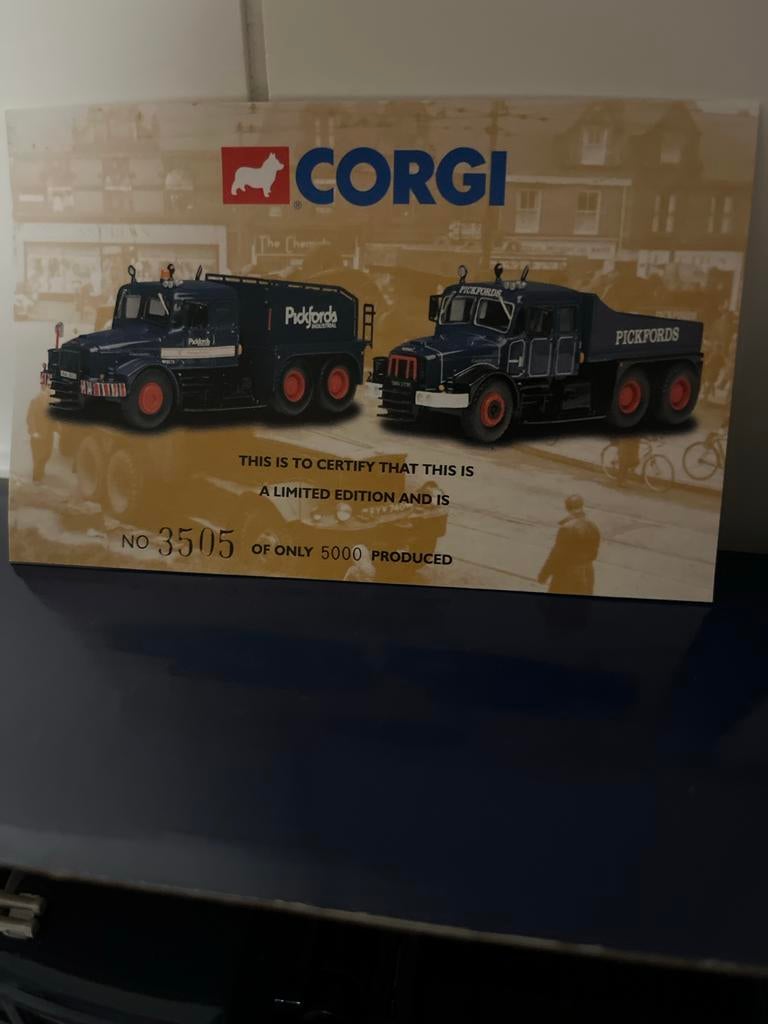 Corgi Pickfords 17904 Limited Edition Nieuw!, Ophalen of Verzenden, Nieuw, Bus of Vrachtwagen, Corgi