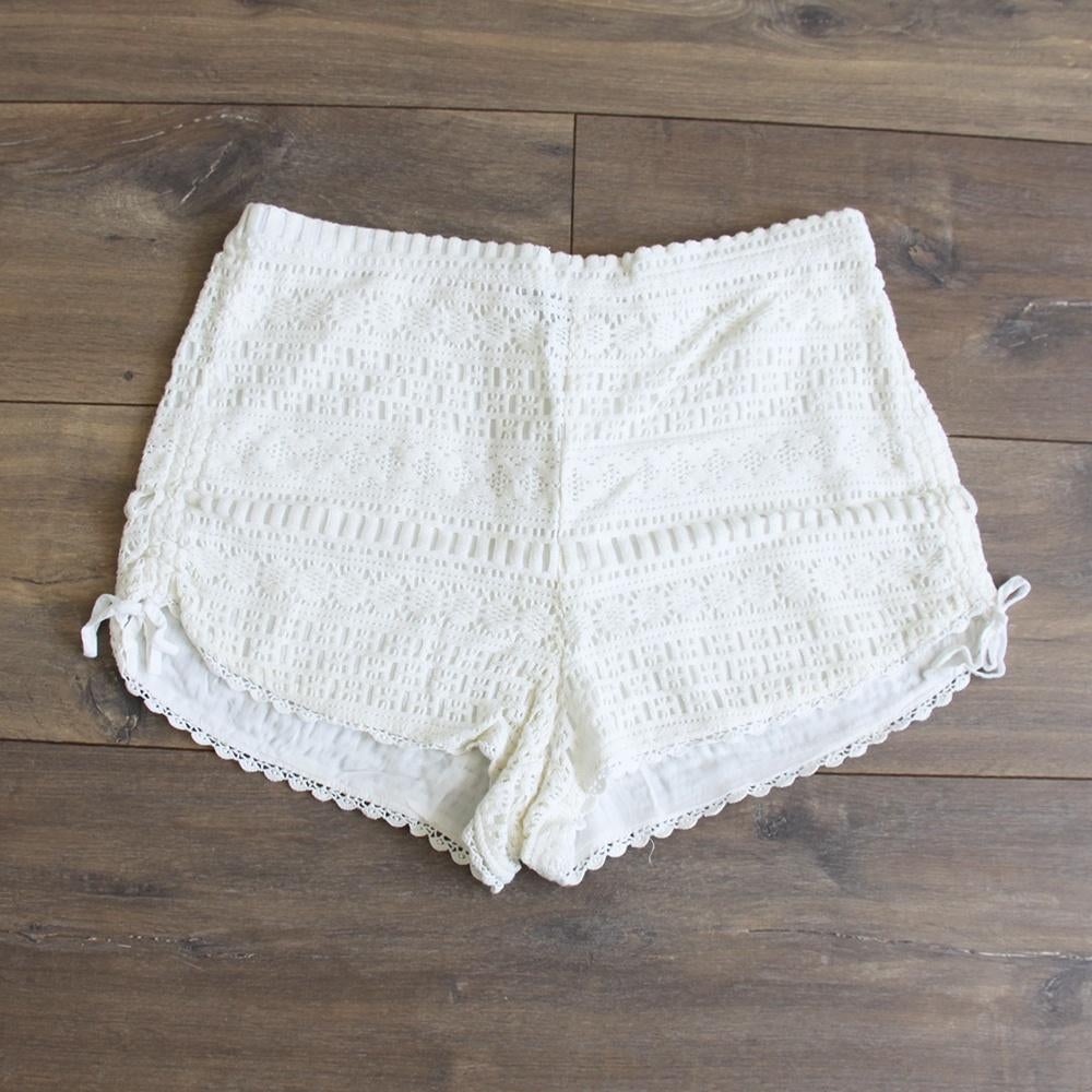 Mooi Kendall & Kylie Broekje - 88 (M) € 20,-, Maat 38/40 (M), Kort, Wit, Kendall & Kylie