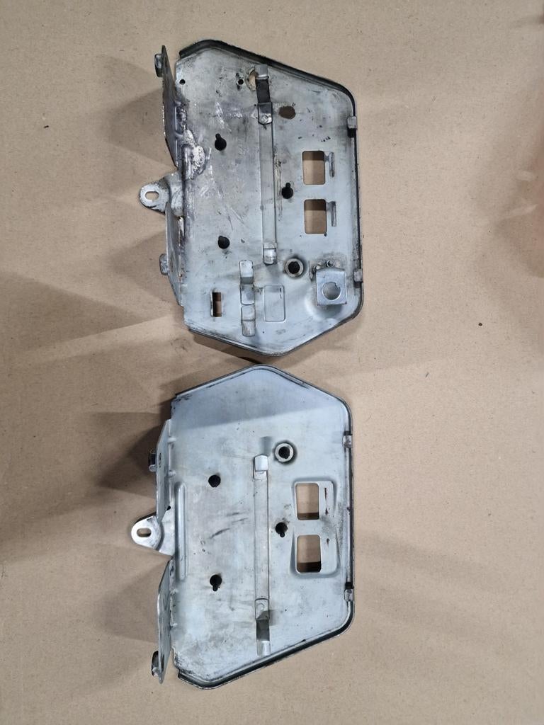 Kreidler Accubak grondplaten in mooie staat! Contactslot., Doe-het-zelf en Verbouw, Ophalen of Verzenden, Klink of Kruk