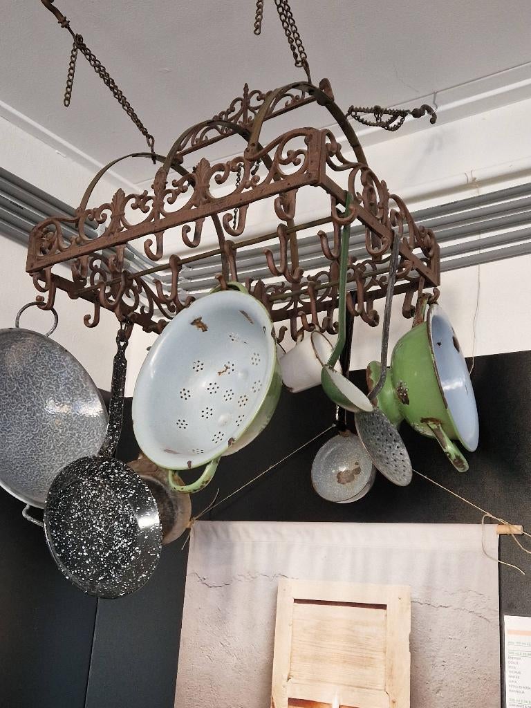 Oud Keukenrek, Antiek en Kunst, Ophalen