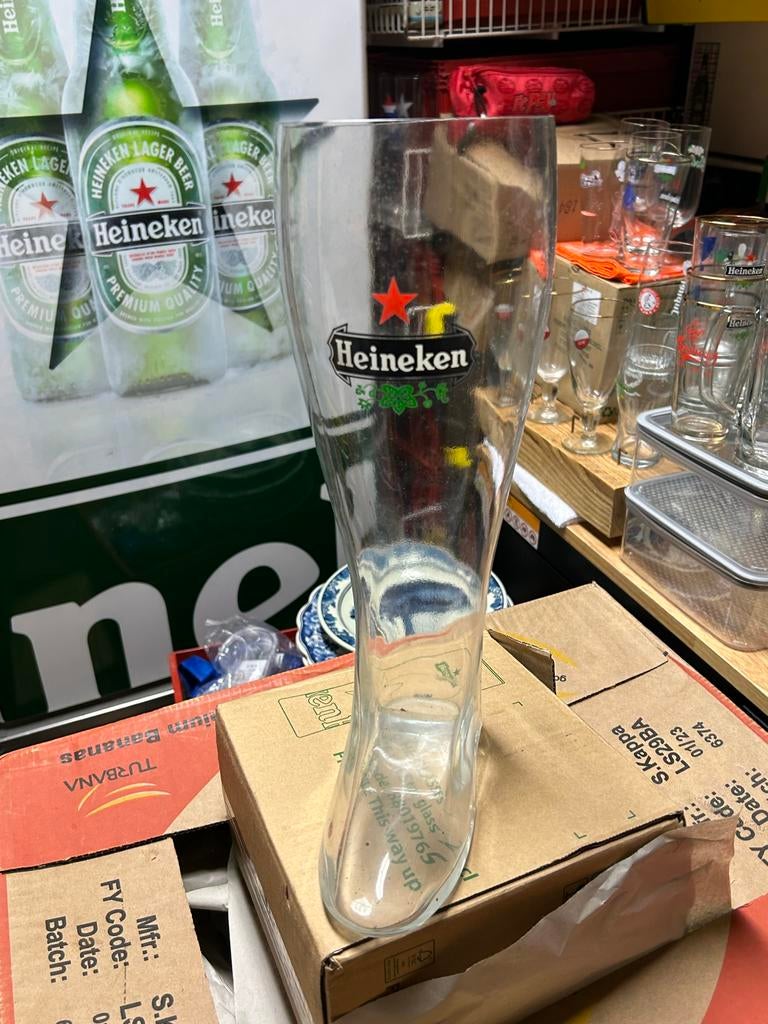 Heineken laars, glazen, met oude logo, Ophalen, Zo goed als nieuw, Bierglas