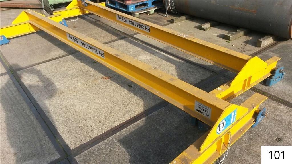 1300. Kettingtakel / Kraanbaan / Takel / Bovenloopkraan, Ophalen, Gebruikt