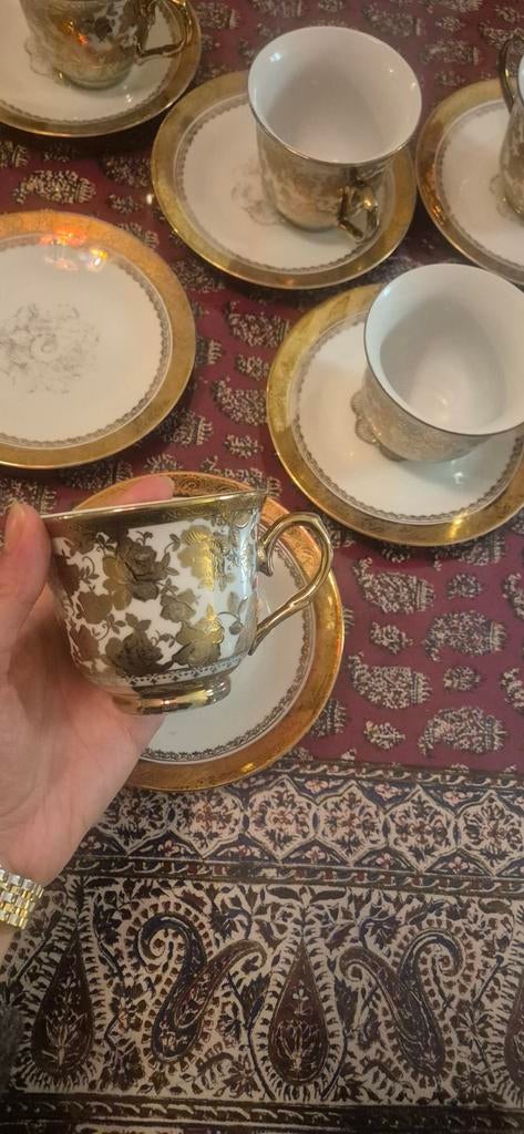 Porseleinen theekopjes, Ophalen of Verzenden