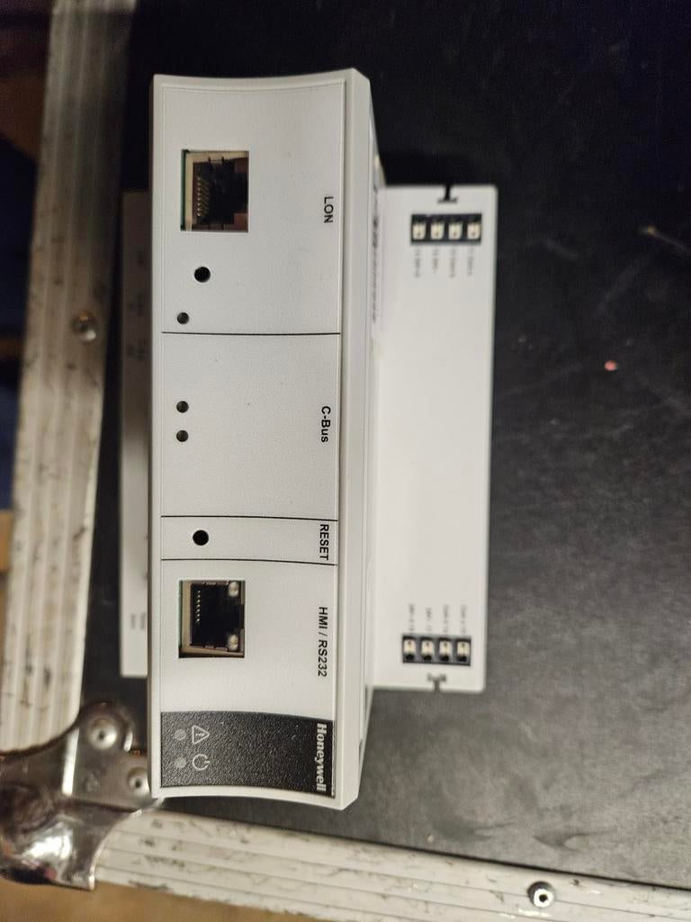 Honeywell XCL8010A Gebouwregelaar, Ophalen of Verzenden