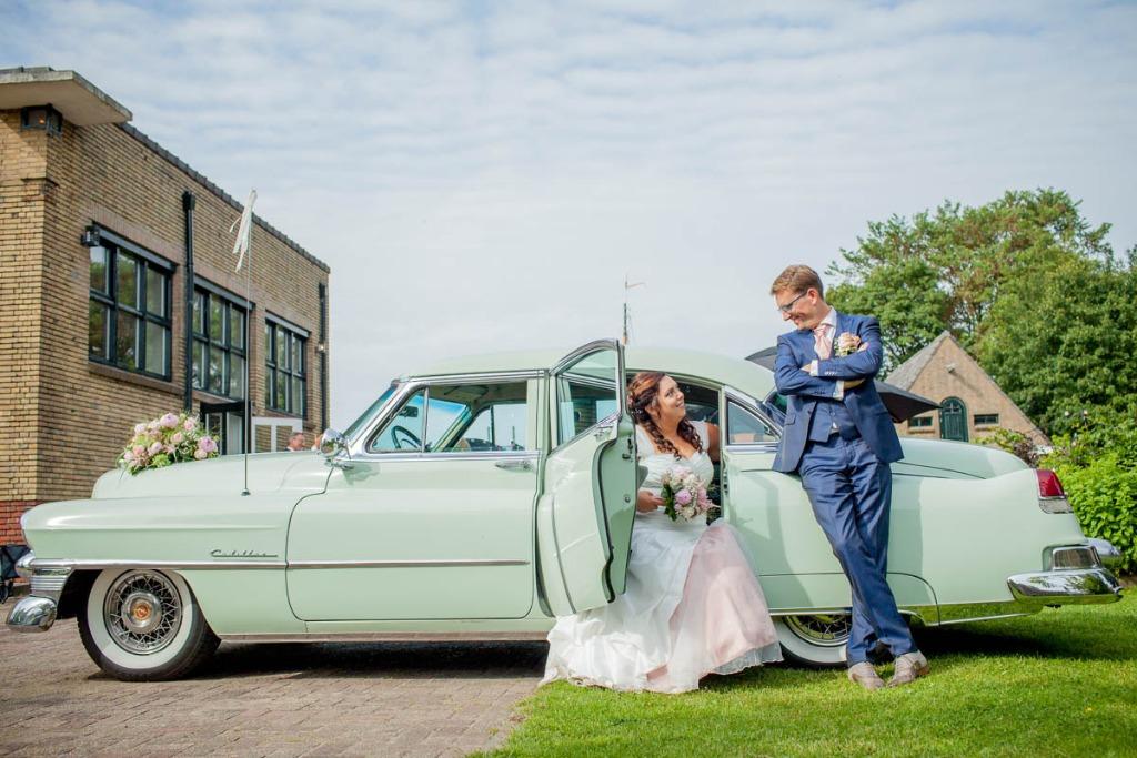 UNIEKE Trouwauto Huren , Cadillac Oldtimer, Met chauffeur, Personenauto