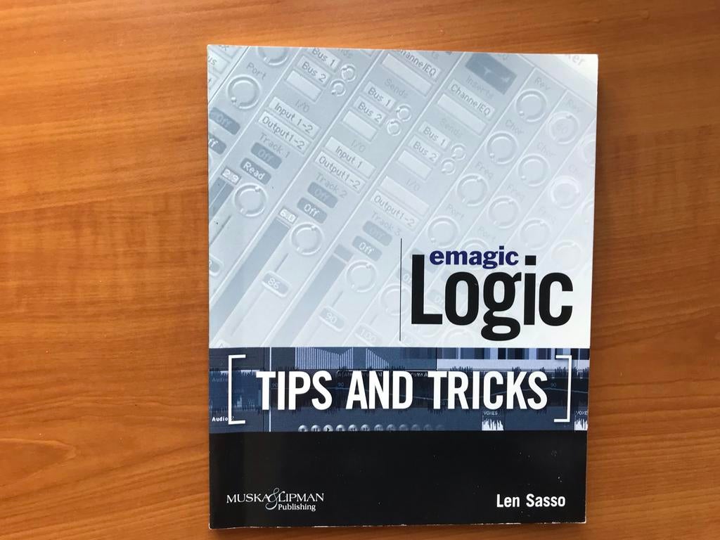 Logic Tips & Tricks - Boek voor Muziekproductie, Ophalen of Verzenden, Zo goed als nieuw, Overige onderwerpen