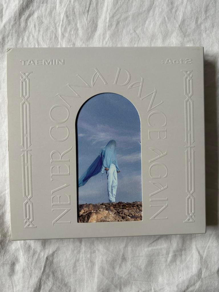 Kpop SHINee Taemin Never Gonna Dance Again album, Ophalen of Verzenden, Zo goed als nieuw, Cd of Plaat